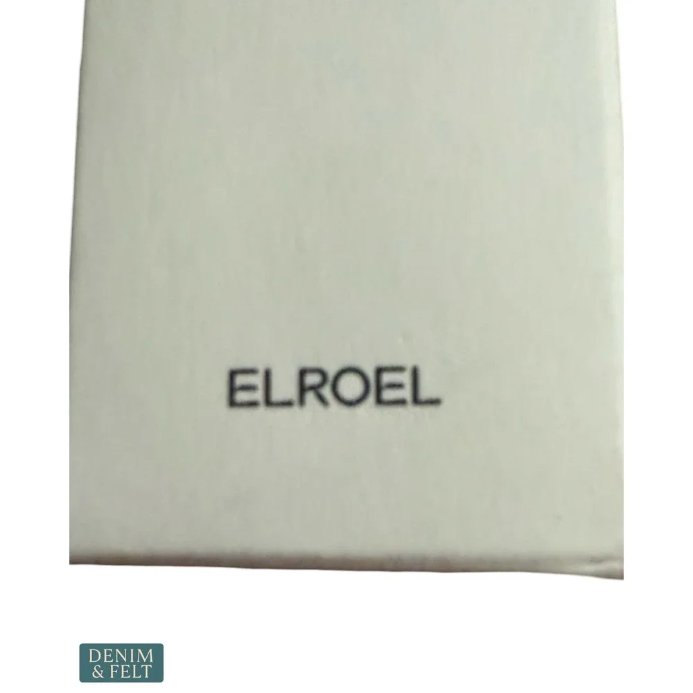 NEW ELROEL Blanc Cover Cream Stick V Foundation 201 Light with Brush 0.45oz